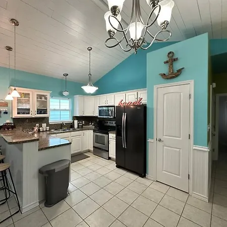Barefoot Bungalow - Pet Friendly- 2 Bdrm Townhome Corpus Christi Exterior photo