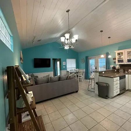 Barefoot Bungalow - Pet Friendly- 2 Bdrm Townhome Corpus Christi Exterior photo